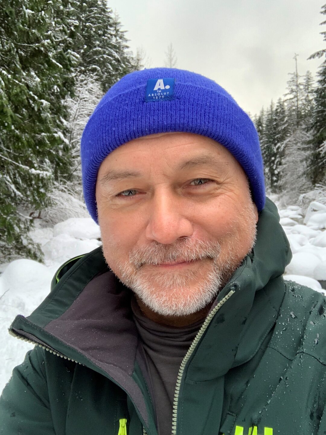 Meet Dave Leitao, RCC and PhD candidate in Psychology. Based in Nanaimo, he offers counselling for trauma, identity, and life transitions.